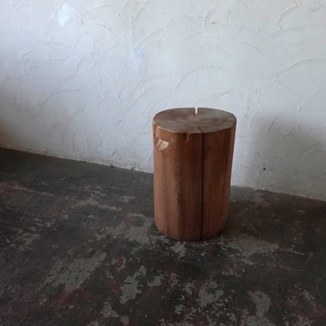 台　丸太