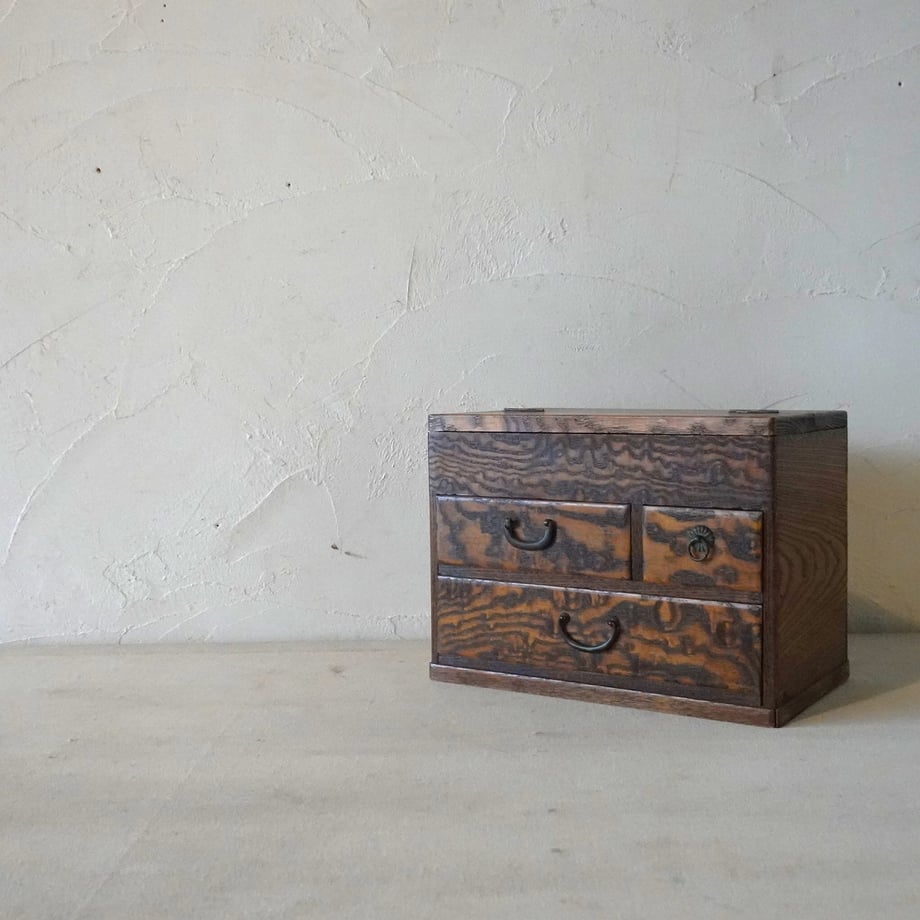 69af8c1b6e3db5166b75f514