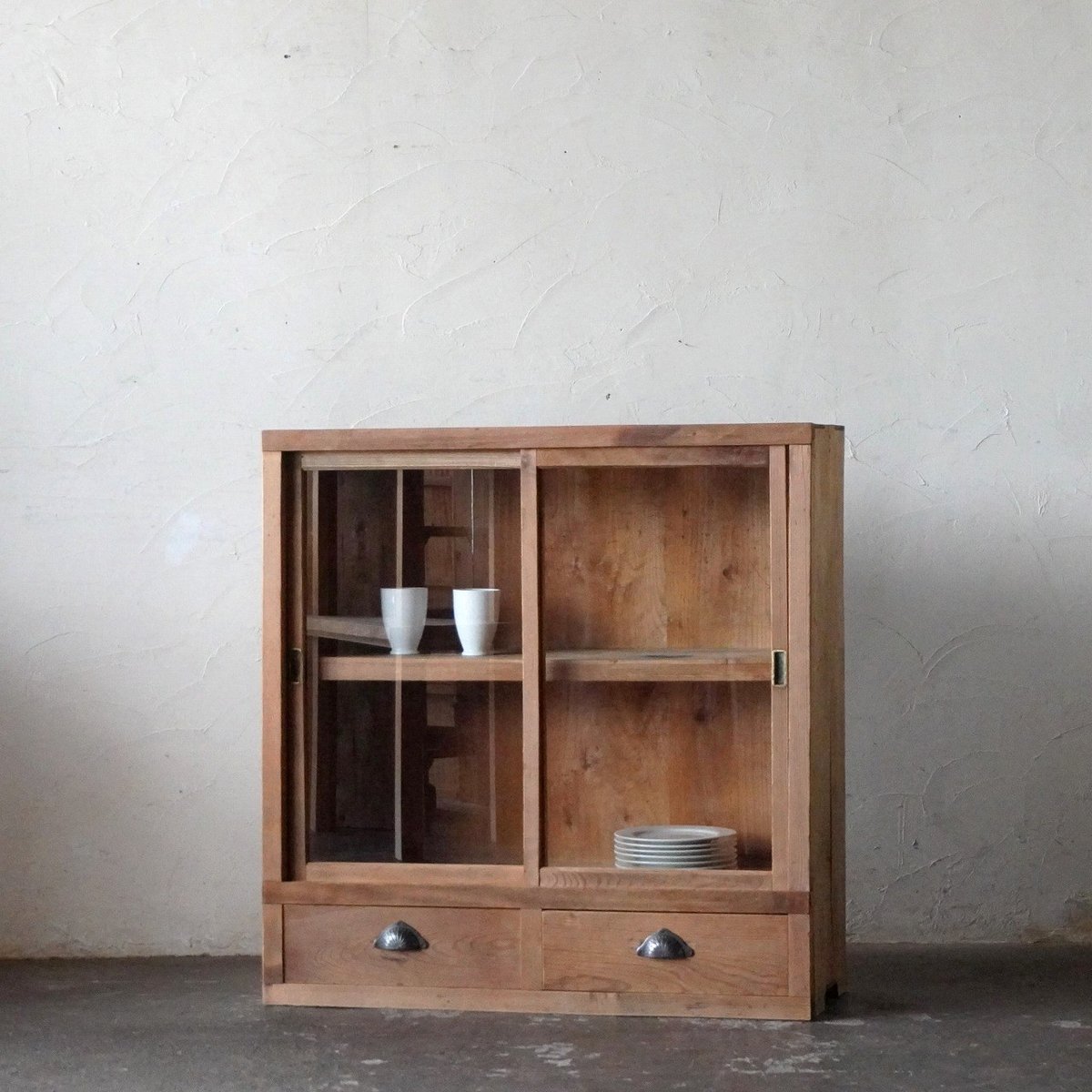 ガラス戸棚 | DEMODE FUKUNAKA