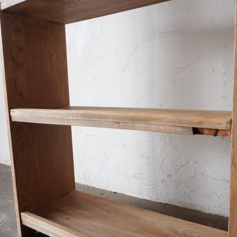 小さな本棚 | DEMODE FUKUNAKA