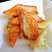 紅鮭ハラス　500g（1P）　（冷凍・冷蔵）