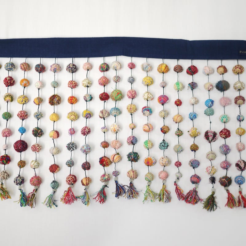 新品　　【手作り】　　【世界に１つだけ】の　さをり織りのれん　【2点】 新品 【手作り】 【世界に1つだけ】の さをり織りのれん 【2点】