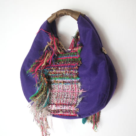 ◆LAST1SALE◆手織り　まるいフェルトハンドバッグ