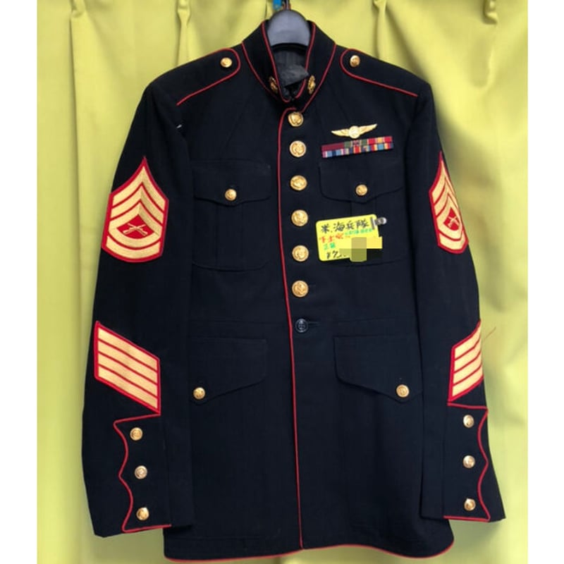 一点物、本物米海兵隊下士官用儀礼服上着のみです 一点物、本物米海兵隊下士官用儀礼服上着のみです