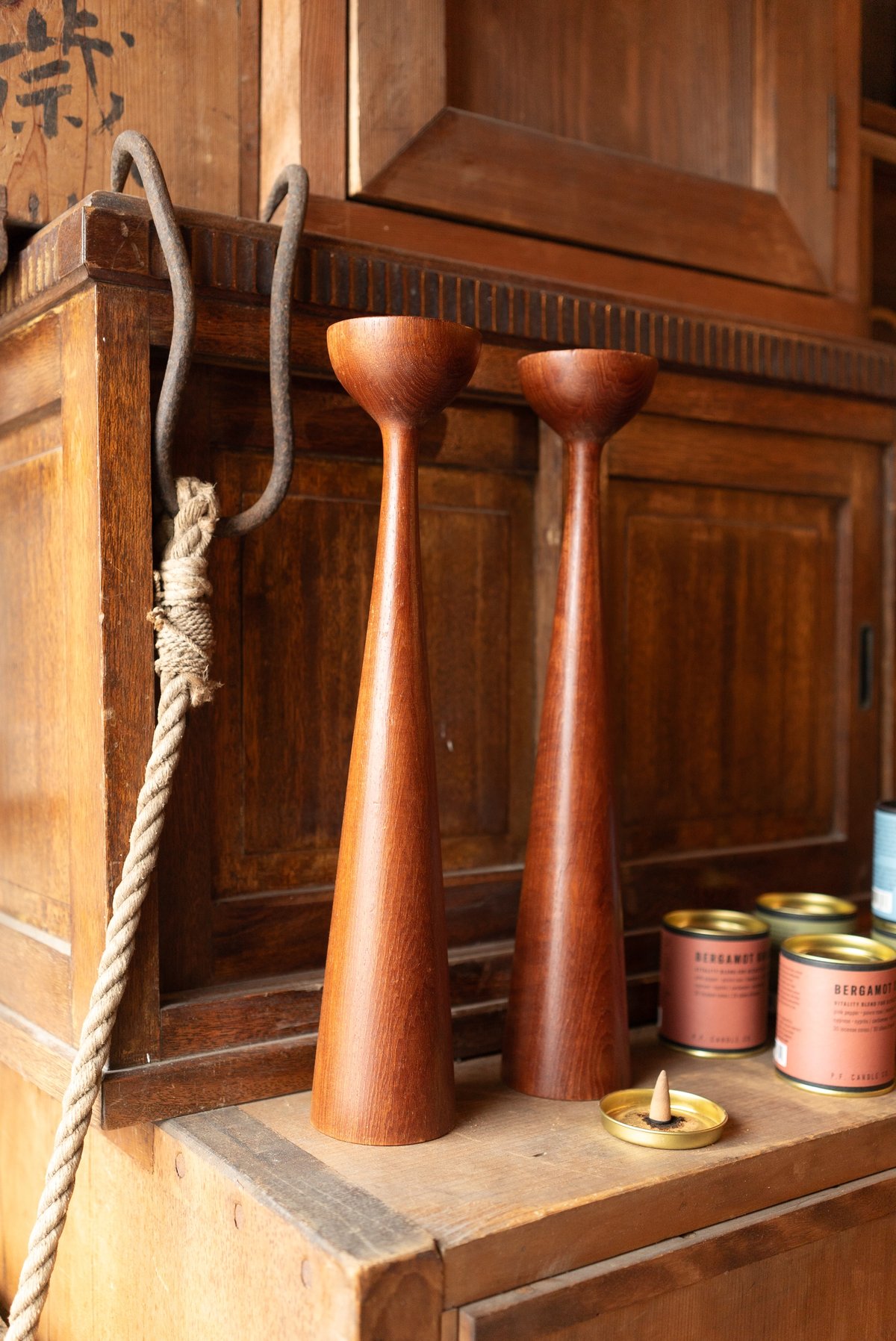 1960年代 デンマーク ビンテージ キャンドルホルダー ウォールナット * fit=scale-down,w=1200