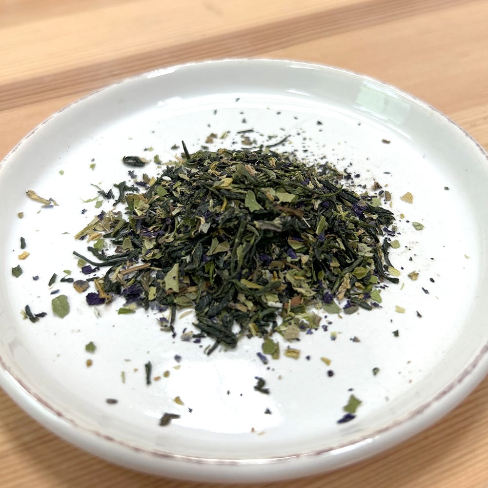 【みおな様】専用・青360ｇ/茶300ｇ≪リクエスト特割特価≫ 青い緑茶／ 佐世保ブルー | 日本茶ベースで楽しく美味しい“にゃお