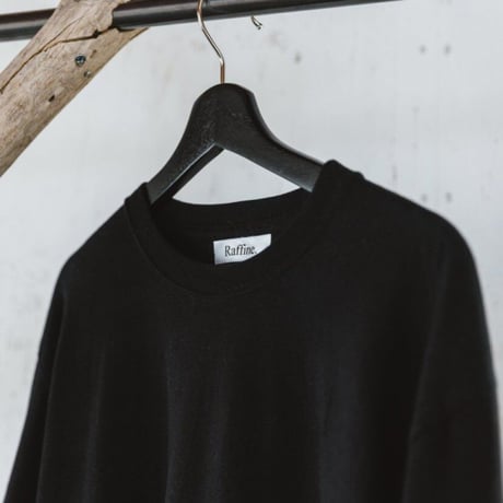 5.6oz logo long sleeve T-shirt