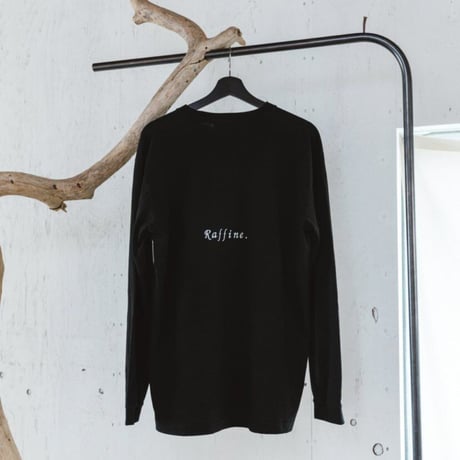 5.6oz logo long sleeve T-shirt