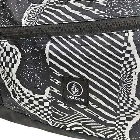 VOLCOM パッカブル ダッフル バッグ ボルコム　PACKABLE DUFFEL （BLACK WHITE）