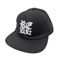 REAL SKATEBOARDS キャップ CAP リアル スケートボード ブラック　STACKED STRAPBACK CAP （BLACK）