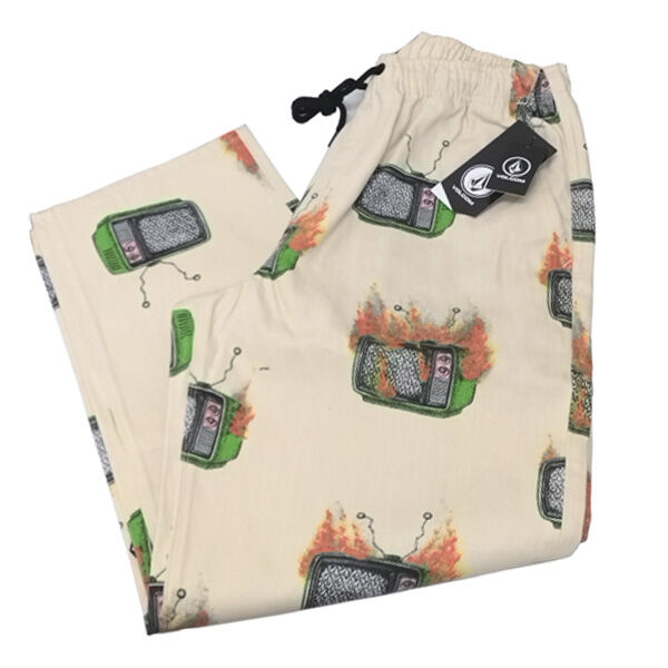 VOLCOM ベージュジャケット グリーンパンツセット VOLCOM (ボルコム) スノーボードウェア(ジャケット) メンズ SIZE