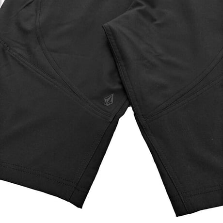 VOLCOＭ ボルコム ショーツ ショート パンツ メンズ　VOLCOM TRAIL RIPPER SHORT （BLACK）