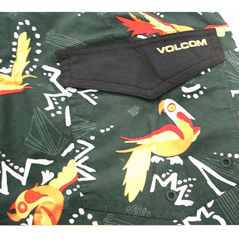 SALE 半額 VOLCOM ボルコム サーフパンツ メンズ 緑 鳥 VOLCOM