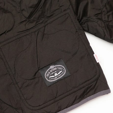 POLER ✕ AFDICEGEAR 　POLeR ポーラー AFDICEGEAR エーエフディー アイスギア ジャケット　REVERSIBLE QUILTED JACKET （BLACK）