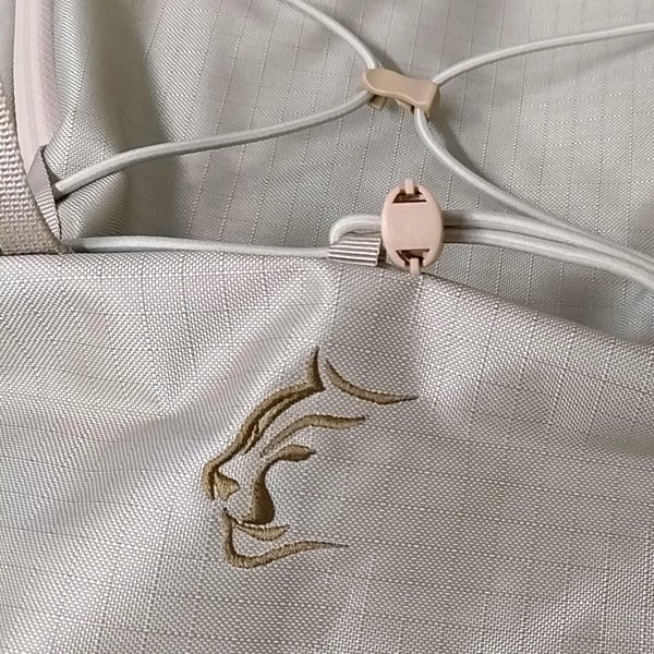 Teton Bros. 中型バックパック チェック柄 Teton Bros. 中型バック