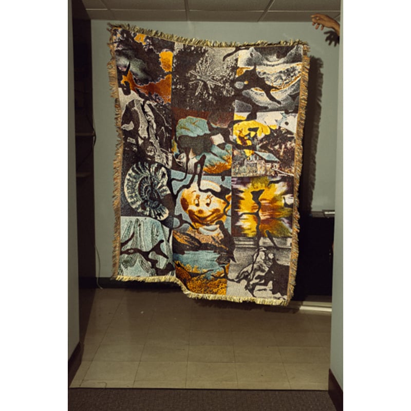 新品タグ付き QUASI CORSAIR BLANKET MULTI 新品タグ付き QUASI CORSAIR BLANKET MULTI