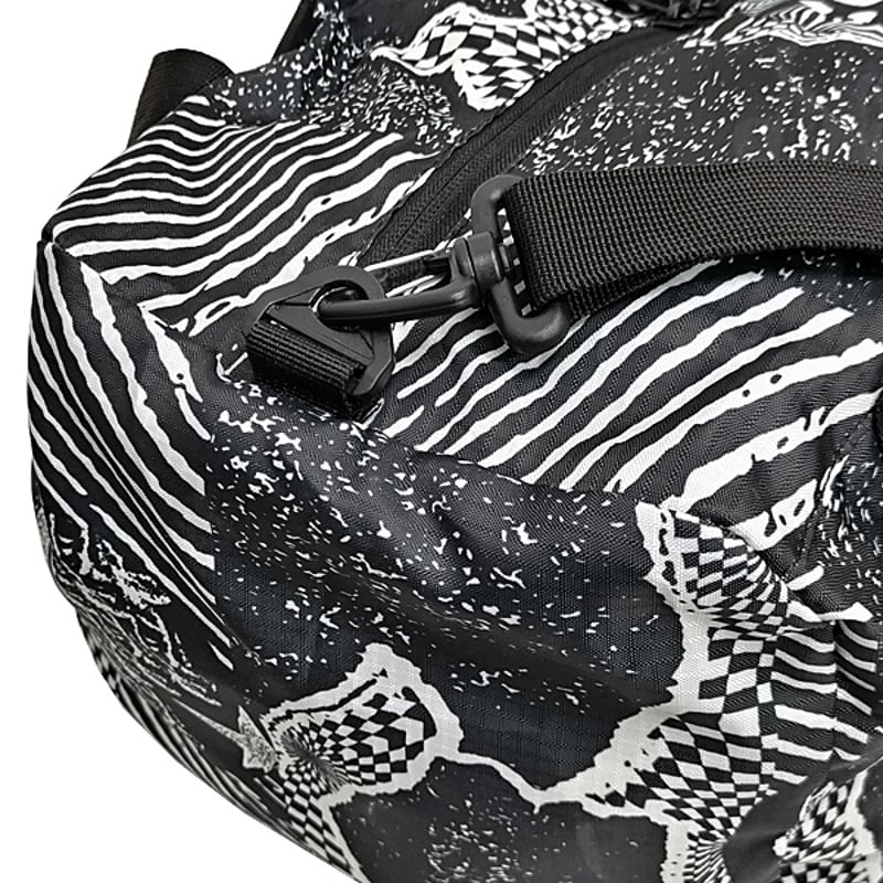 【新品】VOLCOM ダッフルバッグ 32L Amazon.co.jp: [ヴォルコム] [ユニセックス] ダッフルバッグ 32L