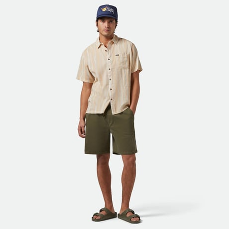BRIXTON シャツ 半袖 ブリクストン メンズ オレンジ系　CRU SLUB S/S WVN SHIRT（HAZELNUT/PAINTERLY STRIPE）