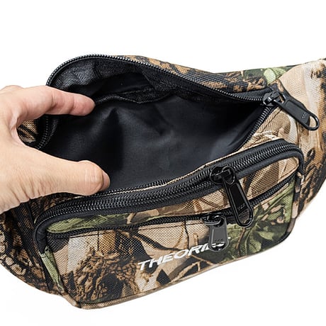 THEORIES バッグ　THEORIES SHOULDER BAG STAMP DAY PACK (REAL-TREE.CAMO)