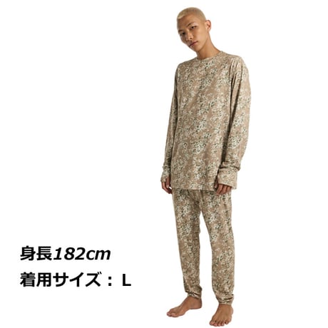 BURTON メンズ スノーボード インナー Men's Burton Midweight Base Layer Crewneck （Snowfall Camo)  24-25