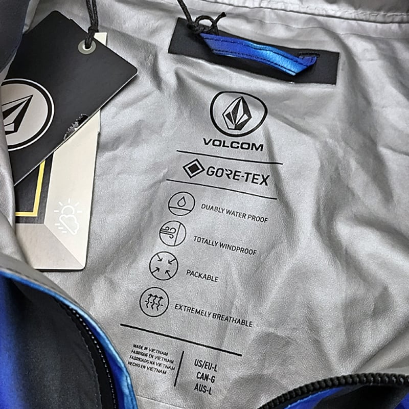 VOLCOM ボルコム ジャケット 黒 メンズ FEATURED ARTIST TRAVIS