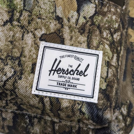 Herschel Supply ハーシェルサプライ　Heritage™ Realtree® Pop Quiz Hip Pack 3.5L (Realtree APX™ Camo)