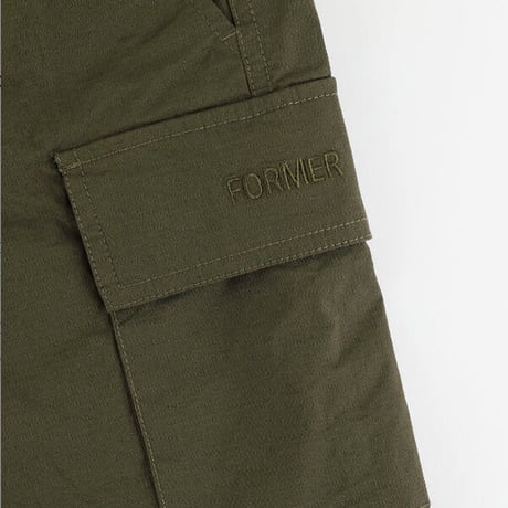FORMER パンツ カーゴ フォーマー　FORMER PRAYER PANT CARGO （SURPLUS）