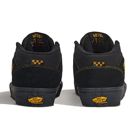 VANS スケートハーフキャブ バンズ　SKATEBOARDING SKATE HALF CAB (BLACK/MUSTERD）