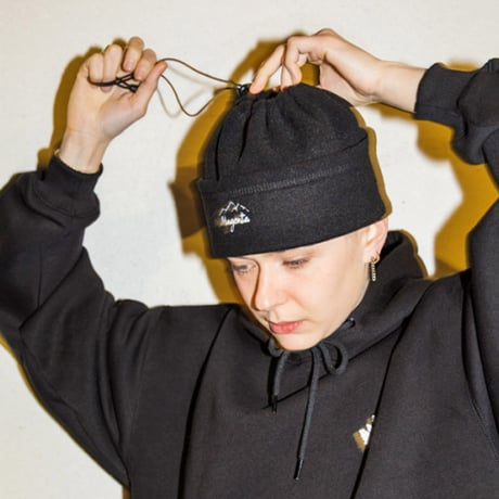 MAGENTA SKATEBOARDS ビーニー ネックウォーマー マゼンタ マジェンタ　CONVERTIBLE FLEECE BEANIE （BLACK　GREY）