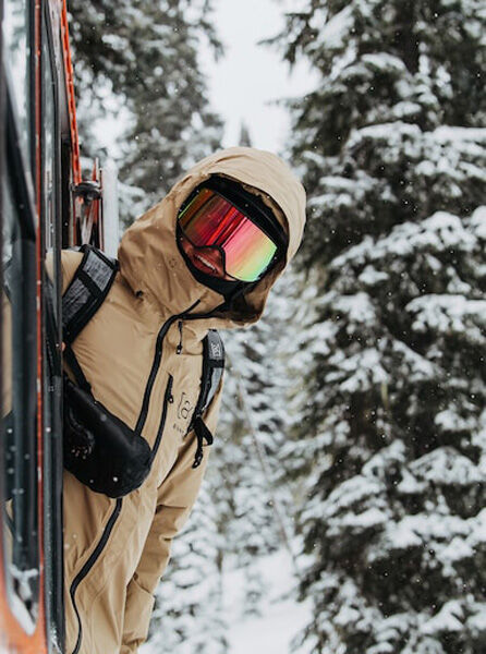 連休限定SALE】DAKINE スキーバッグキャスター付き