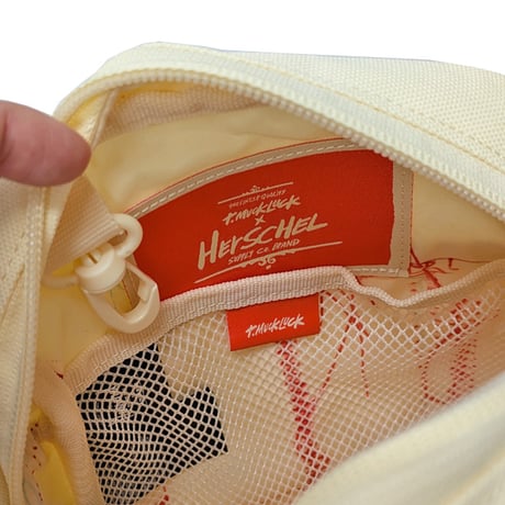 Herschel Supply ハーシェルサプライ　Heritage™ Crossbody Thomas Campbell  2.5L （TC Stitched | Bone）