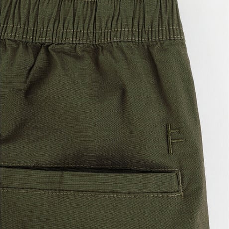 FORMER パンツ カーゴ フォーマー　FORMER PRAYER PANT CARGO （SURPLUS）
