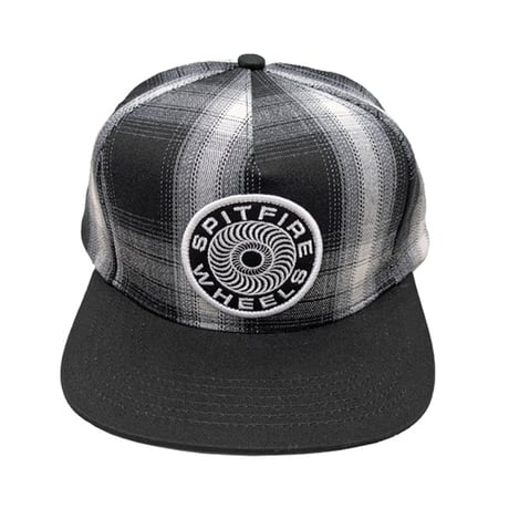 SPITFIRE WHEELS キャップ スピットファイア ブラックｘホワイト　SPIT FIRE CLASSIC ’87 SWIRL PATCH SNAPBACK CAP （BLACK/WHITE）