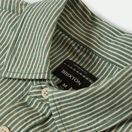 BRIXTON シャツ 半袖 ブリクストン メンズ グリーン　ASSEMBLY S/S WOVEN SHIRT （PINE NEEDLE/WHITE CAP）
