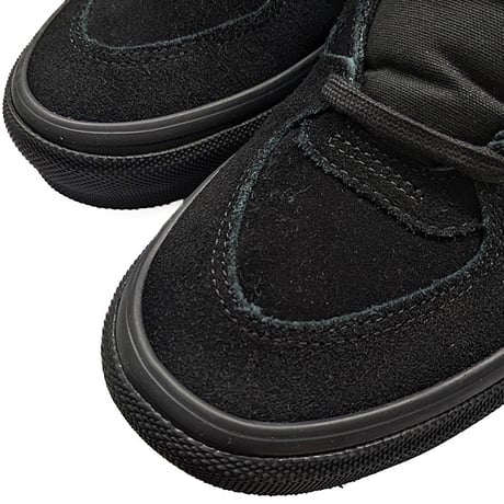 VANS スケートハーフキャブ バンズ スニーカー 黒　SKATEBOARDING SKATE HALF CAB (BLACK/BLACK） VN0A5FCDBKA