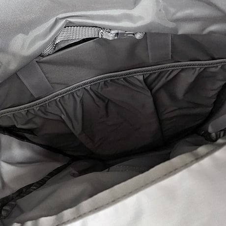 TETON BROS. ティートンブロス バックパック　TETON BROS Scrambling Pack 17L （Desert　Black）