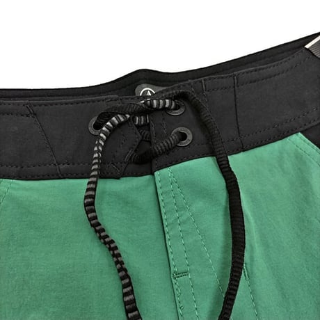 SALE VOLCOM サーフショーツ　VOLCOM SURF VITALS NOA DEANE LIBERATOR TRUNKS （PINE) メンズ ボルコム