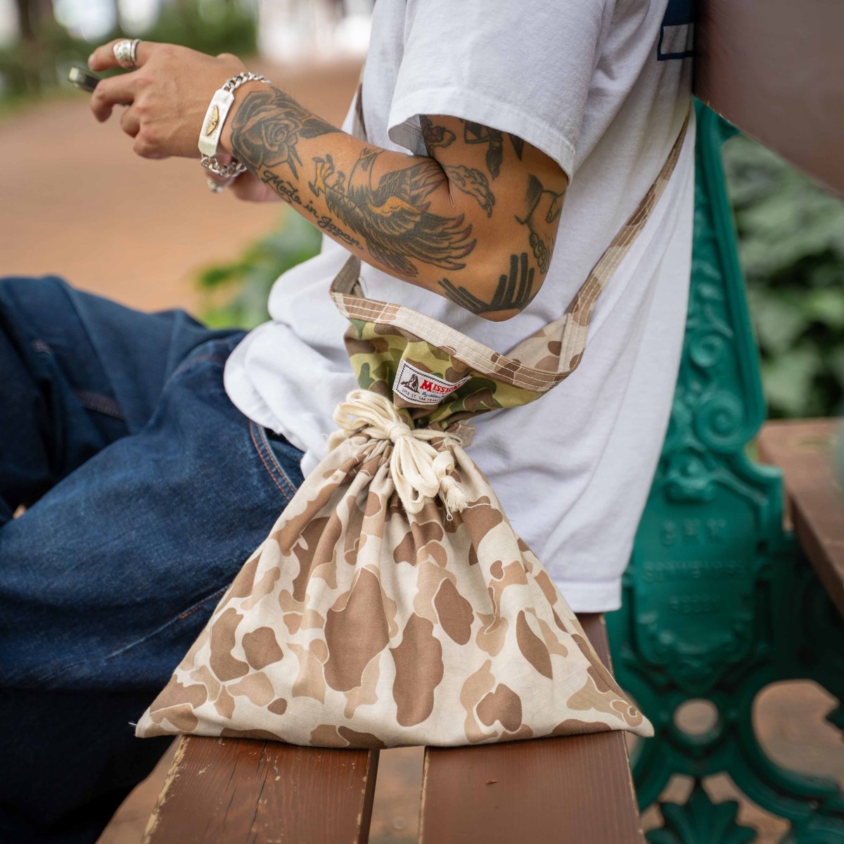 Beige】Field Carry Bag – Hunter Camo Edition |