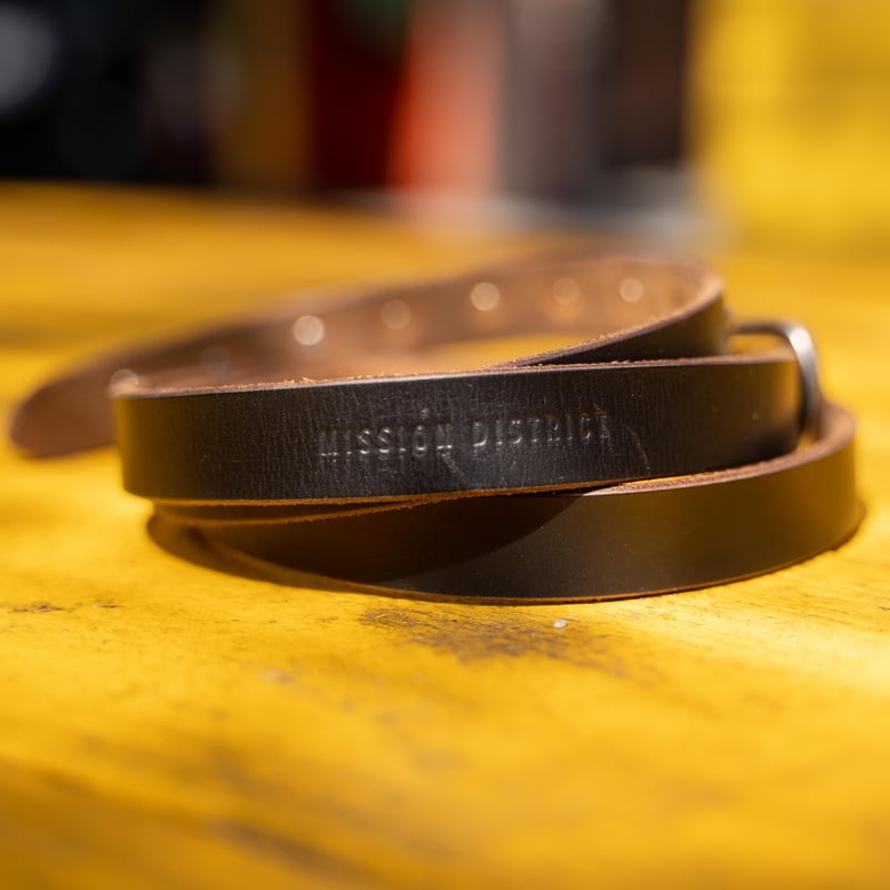 MISSION DISTRICT NARROW STUDDED BELT | NATIVE J
