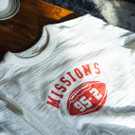 MISSIONS FOOTBALL 95-2 TEE (Red)【A.G.SPALDING & BROS. × MISSION DISTRICT】