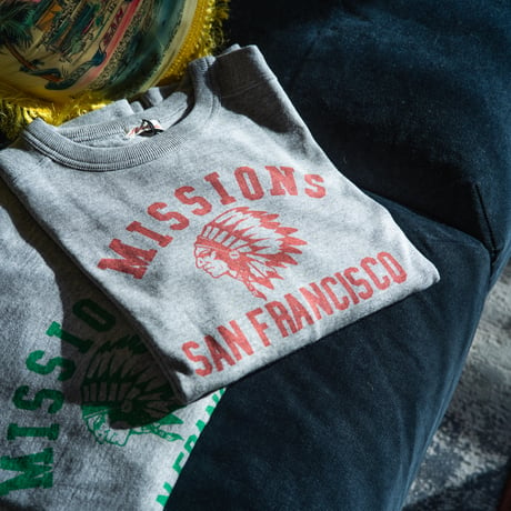 MISSIONS FOOTBALL SF TEE (Red)【A.G.SPALDING & BROS. × MISSION DISTRICT】