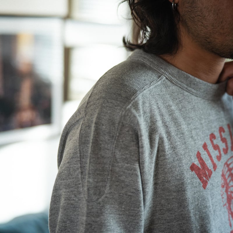 MISSIONS FOOTBALL SF TEE (Red)【A.G.SPALDING & B