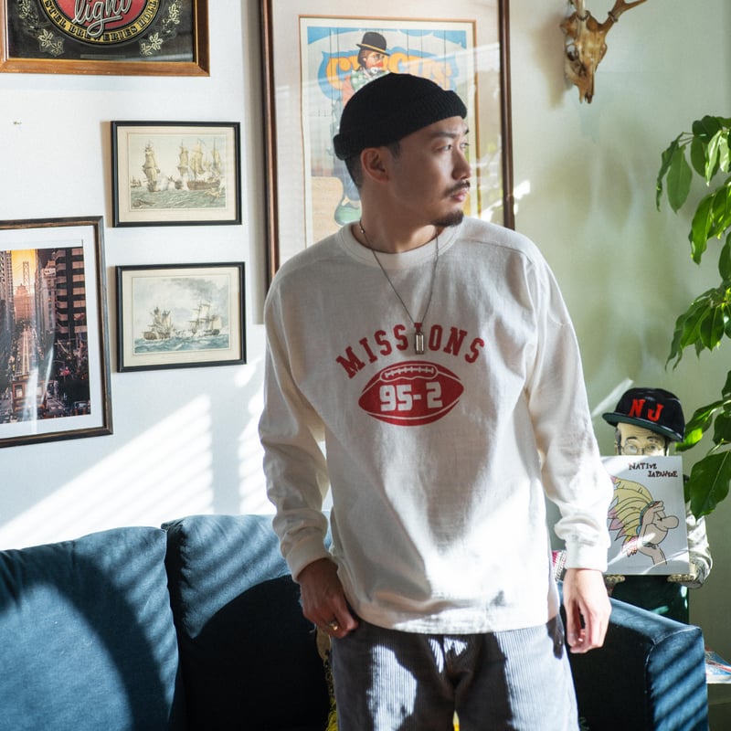 ネイティブジャパニーズミッションディストリクトフットボールTシャツ