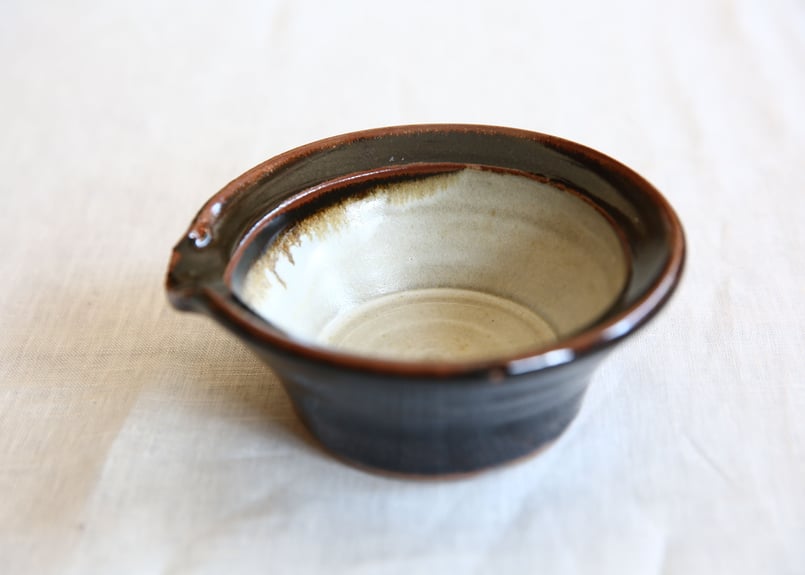 俊彦窯：片口小鉢／掛け分け | utsuwa mokumoku