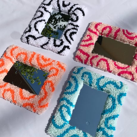 〈handmade〉 rug mirror mini  / ripple