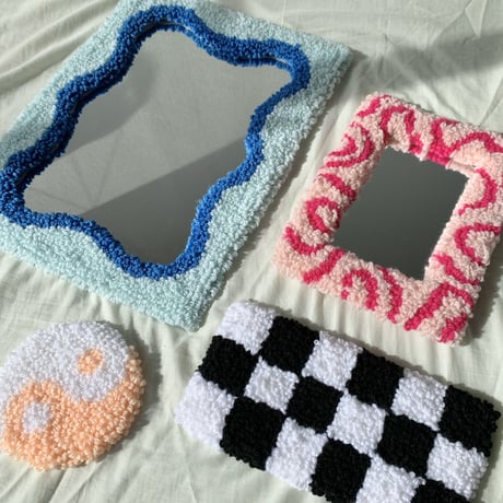 〈handmade〉 rug mirror mini  / ripple