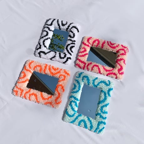 〈handmade〉 rug mirror mini  / ripple