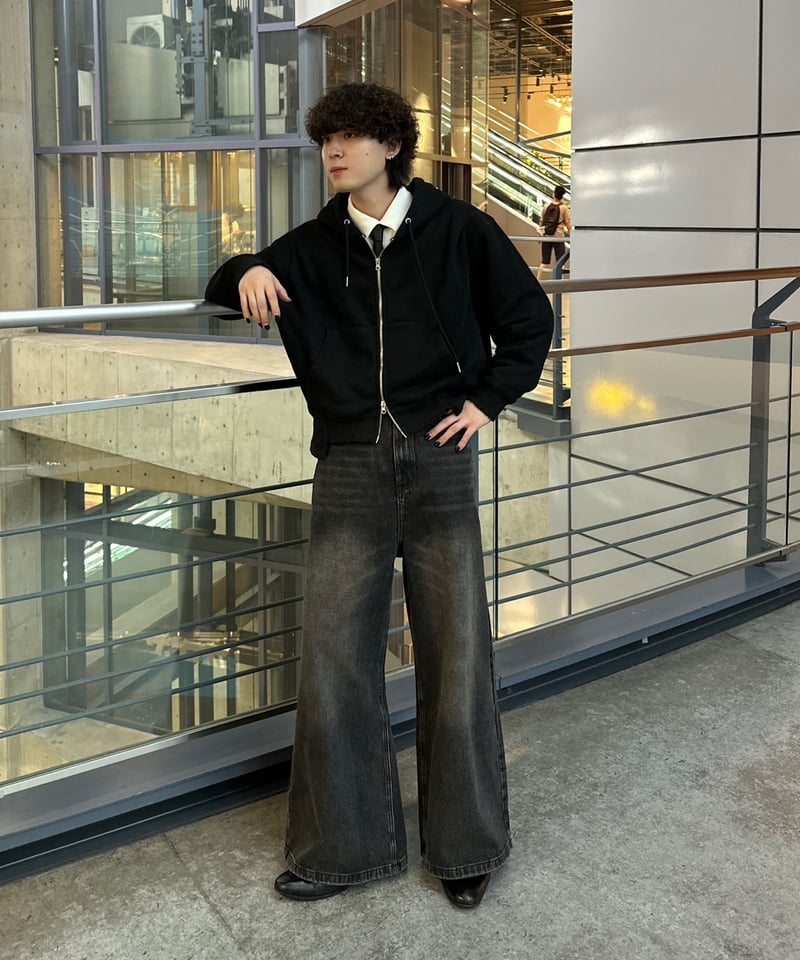 短丈断ズレダメージフルジップパーカー【BLACK】 | Mr.Creape