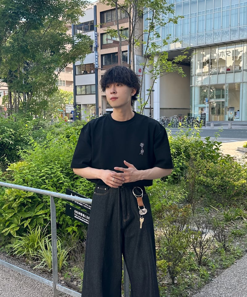 花柄プリントTシャツ【BLACK】 | Mr.Creape