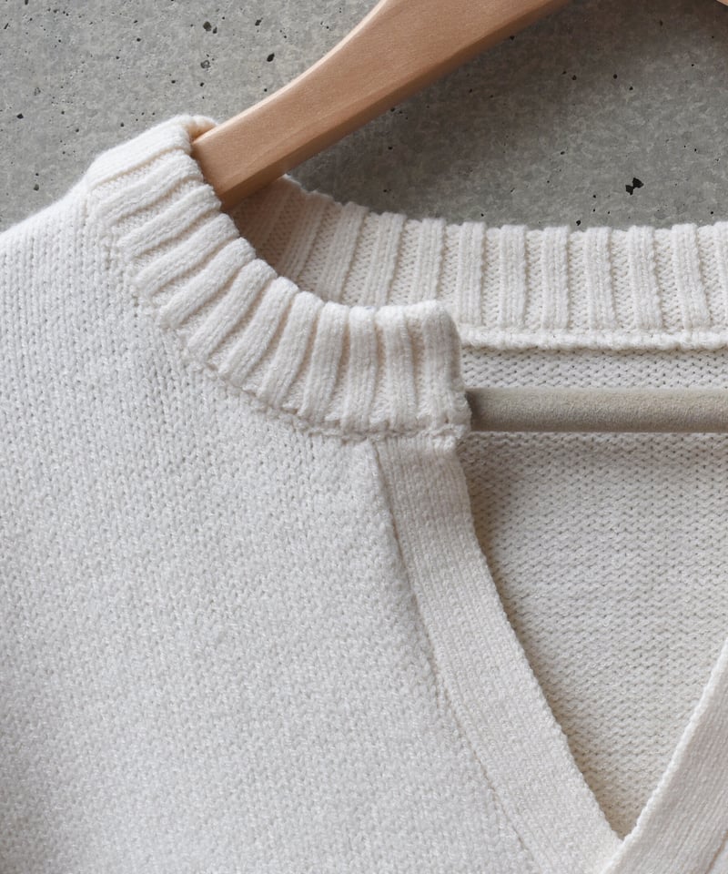 Vネック厚手ニット | Mr.Creape